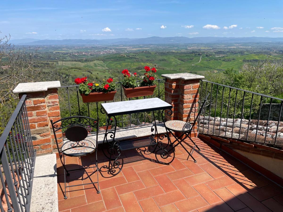 Апартаменты La Costarella Montefollonico Экстерьер фото